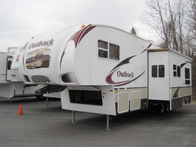 Used 2009 Keystone Sydney 31FQBHS Fifth Wheel For Sale